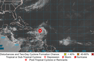 Ernesto: Lluvias y fuertes oleajes afectarán el Este del país desde esta noche