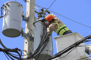 Anuncian cortes eléctricos en los circuitos donde se producen más pérdidas